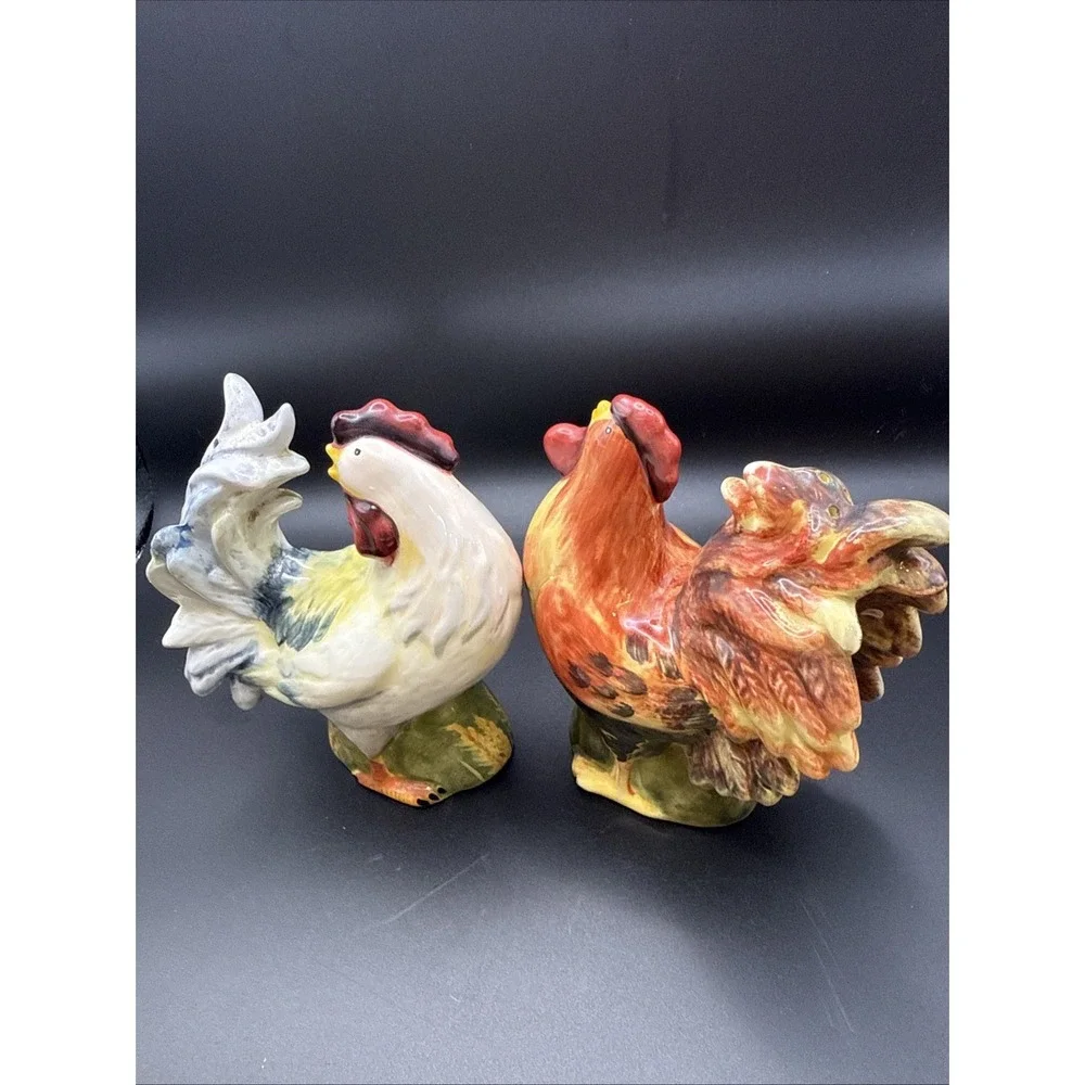 Vintage Ceramic Rooster Salt and Pepper Shakers Farmhouse Kitchen Decor Set